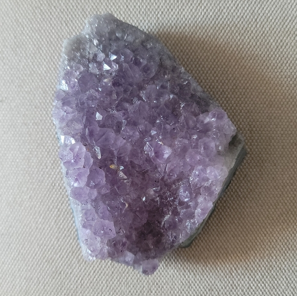 AMETHYST Crystal Cluster - Picture 2 of 6